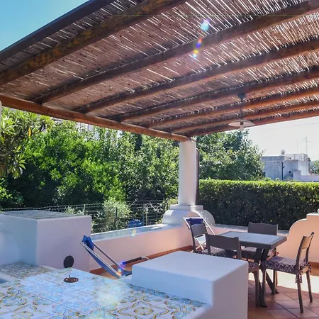 Marina Lunga 리파리